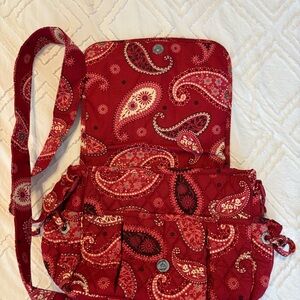 VERA BRADLEY CROSSBODY BAG| GREAT CONDITION| RETIRED PATTERN